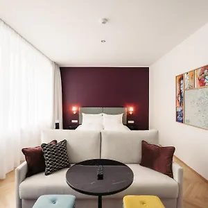 4* Hotel Schani Salon