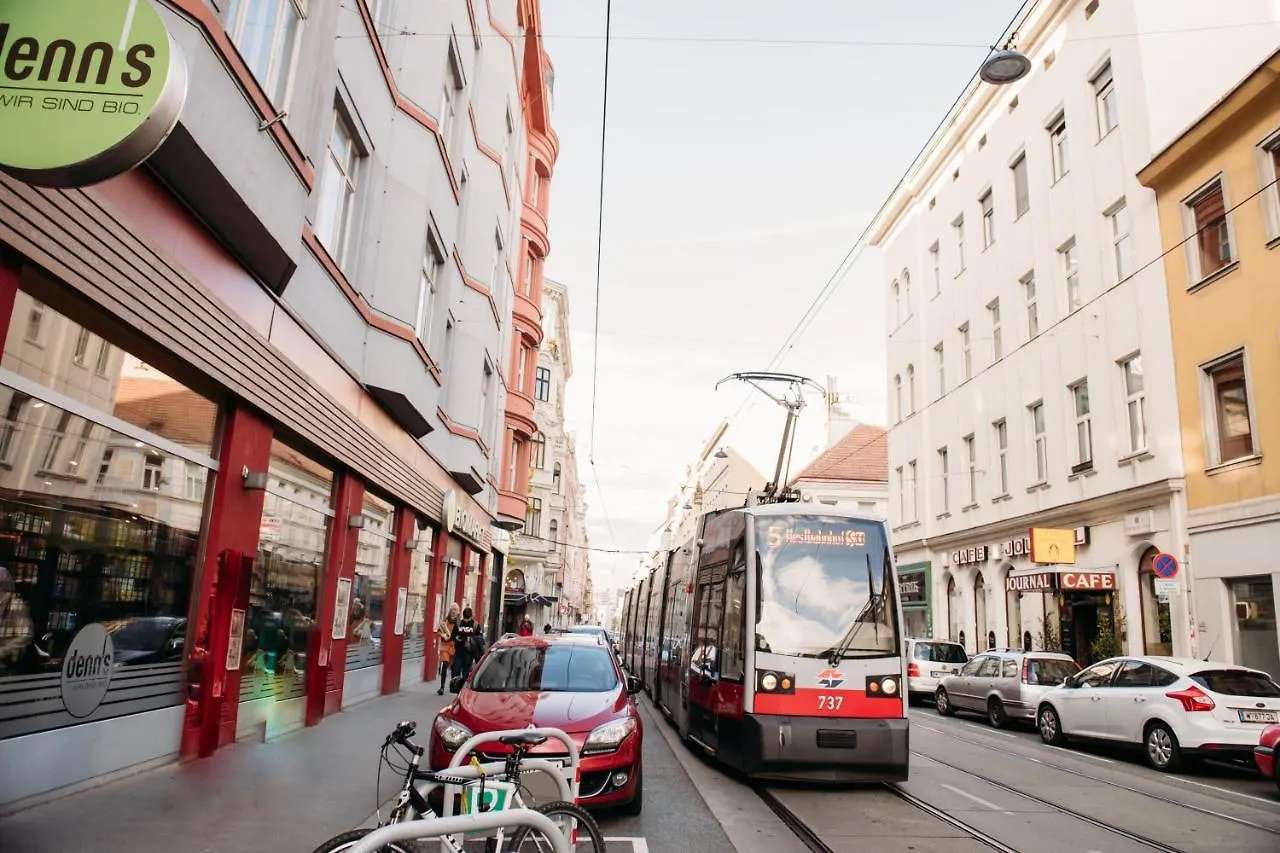 Vienna Boutique - Premium Hostel