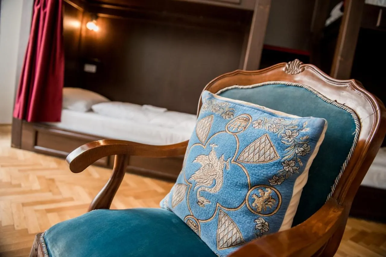Vienna Boutique - Premium Hostel
