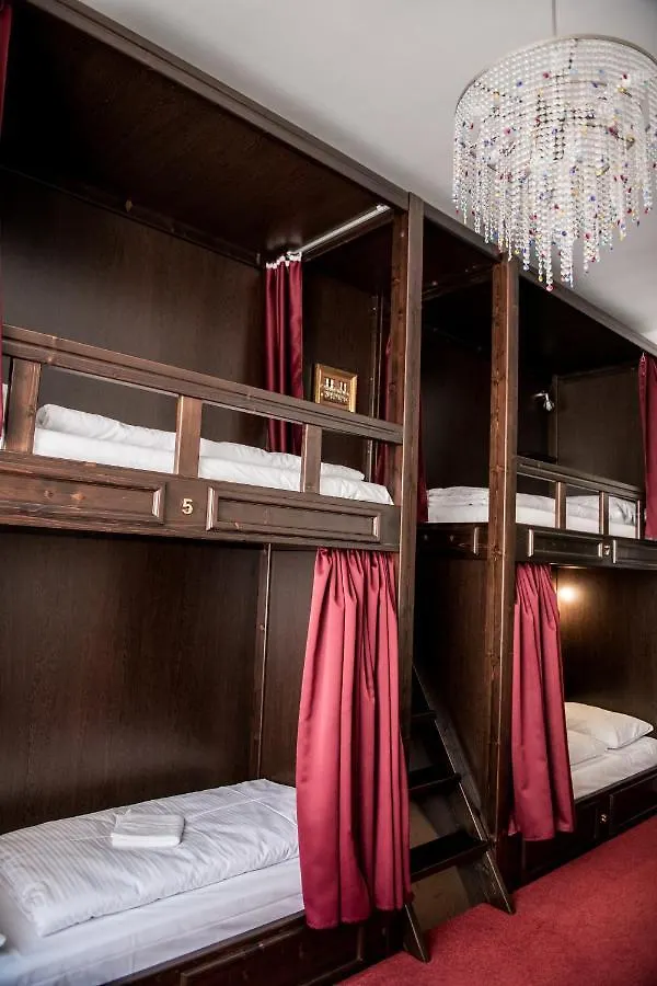 Vienna Boutique - Premium Hostel 0*,