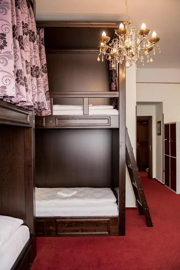 Vienna Boutique - Premium Hostel