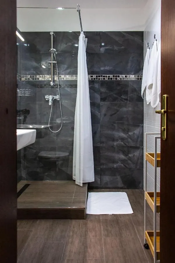 Vienna Boutique - Premium Hostel
