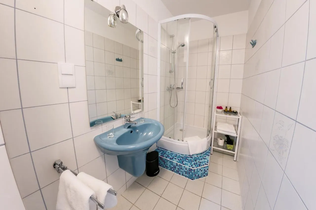 Vienna Boutique - Premium Hostel